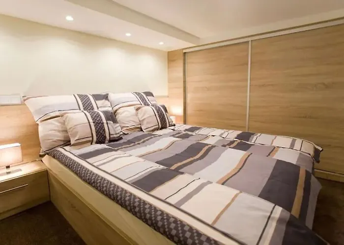 Lovely Flat Residence Downtown